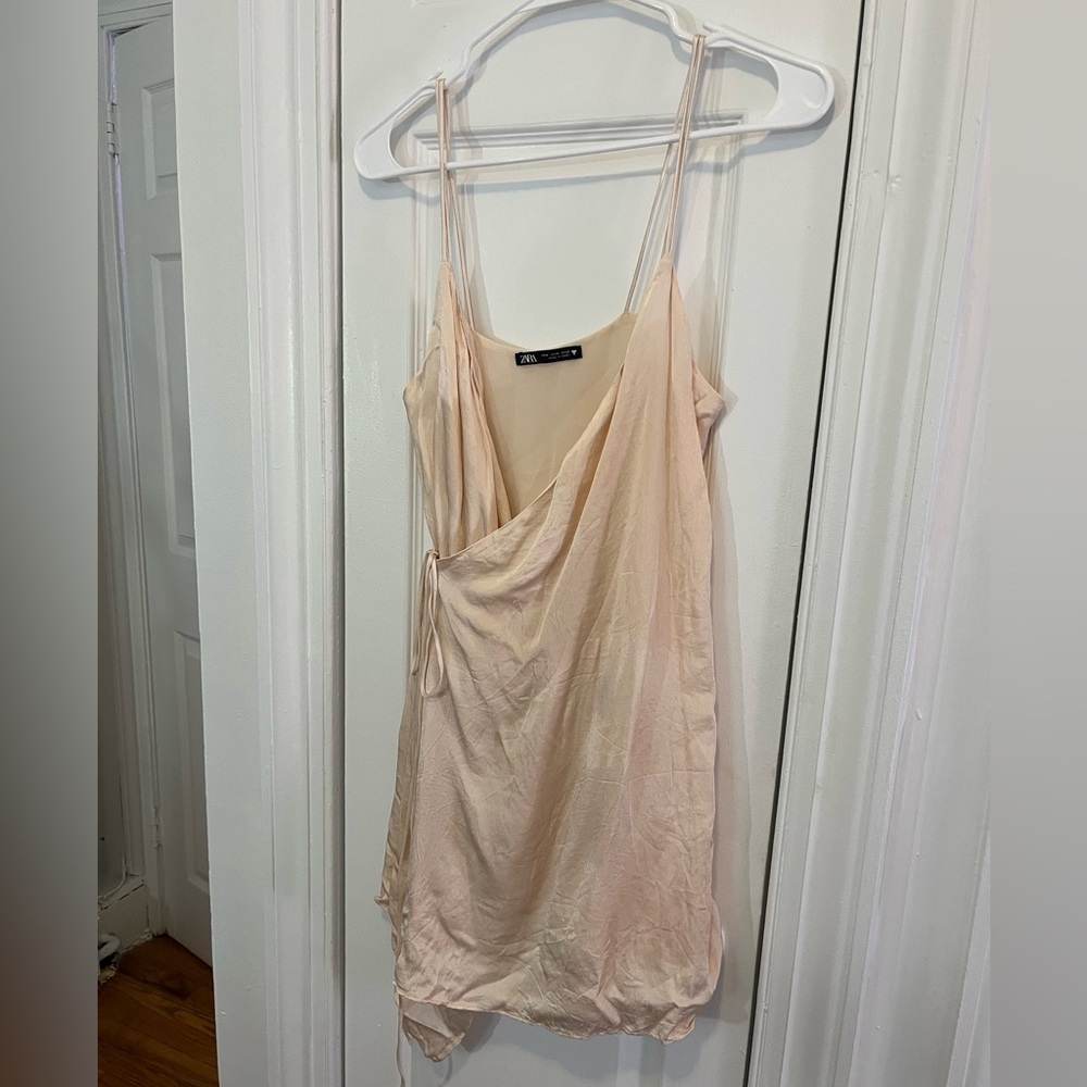 Zara silky light pink dress